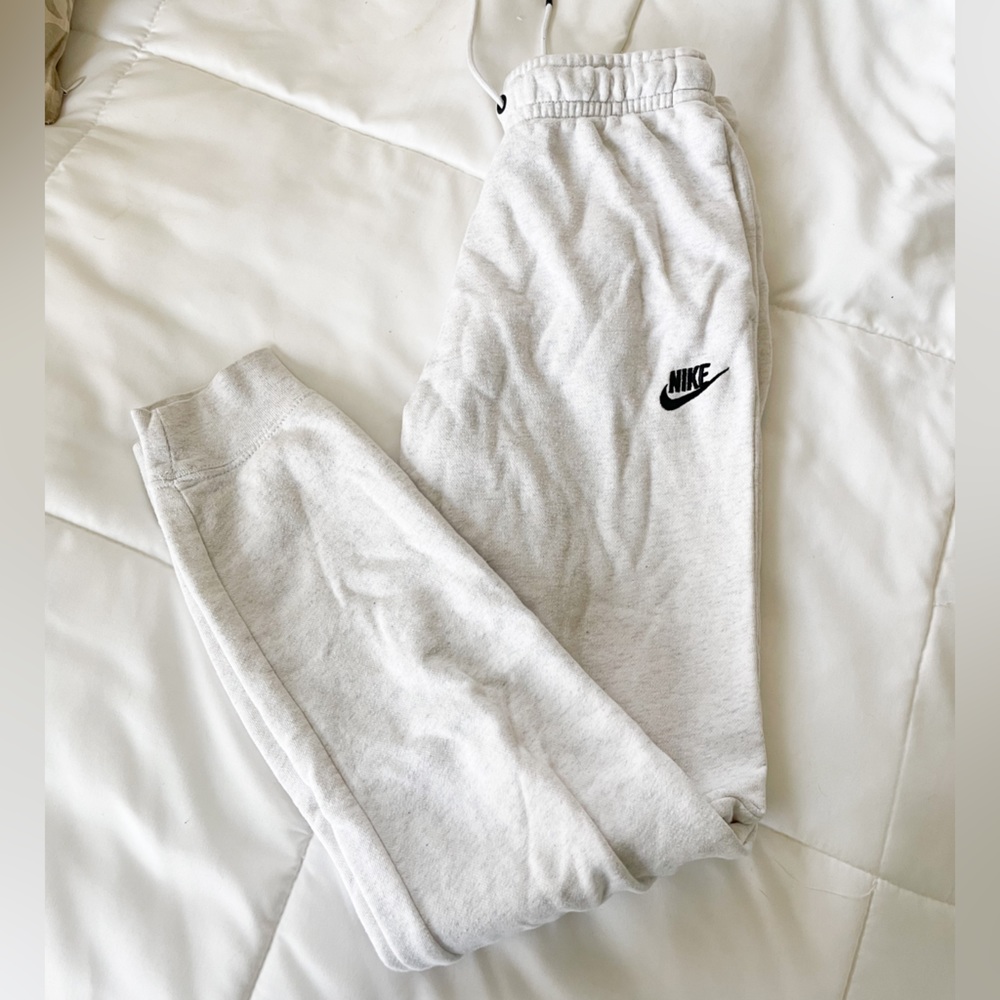 Nike Joggers
